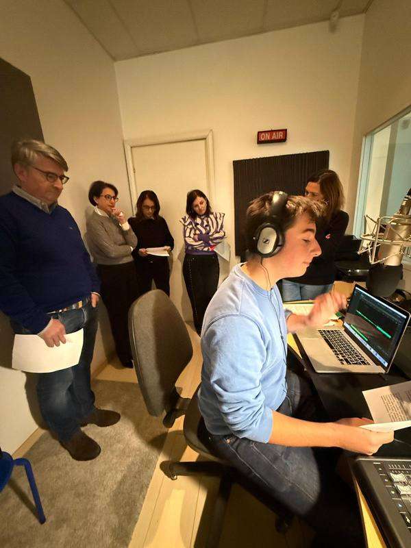 In studio radiofonico